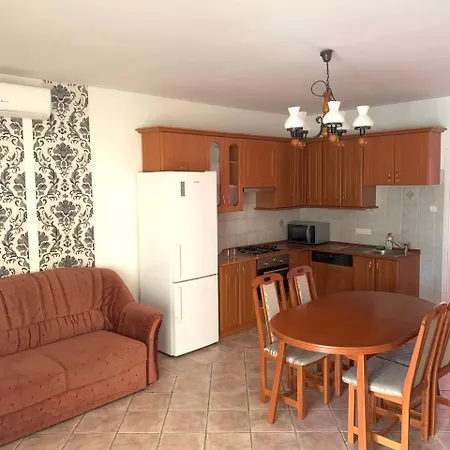 Zamor 10 Apartmant *