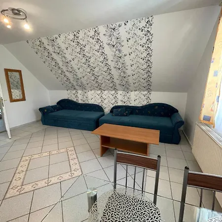 Zámor 10 Apartmant Keszthely