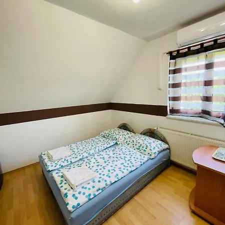 Zamor 10 Apartmant Lejlighed Keszthely