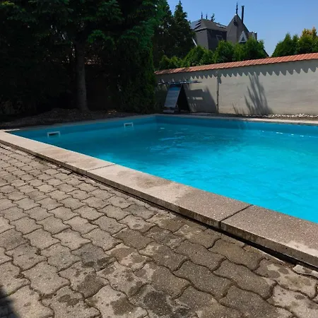 Zámor 10 Apartmant Apartamento