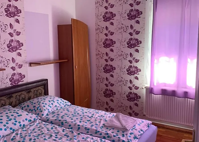 Daire Zamor 10 Apartmant *