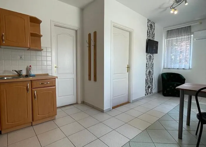 דירה Zamor 10 Apartmant *