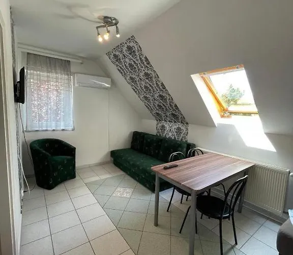 Zamor 10 Apartmant *